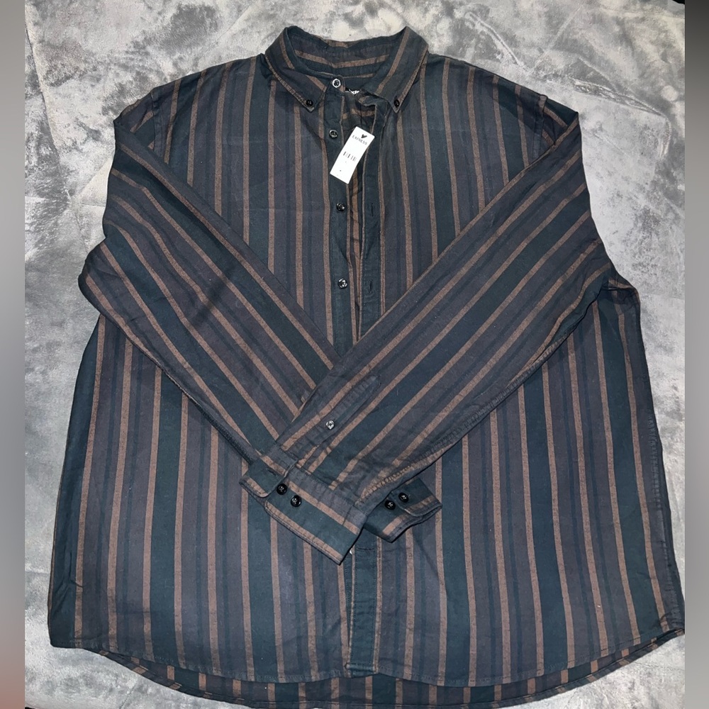 Brand New w/tags - Express Men’s Button Down shirt - Size XL